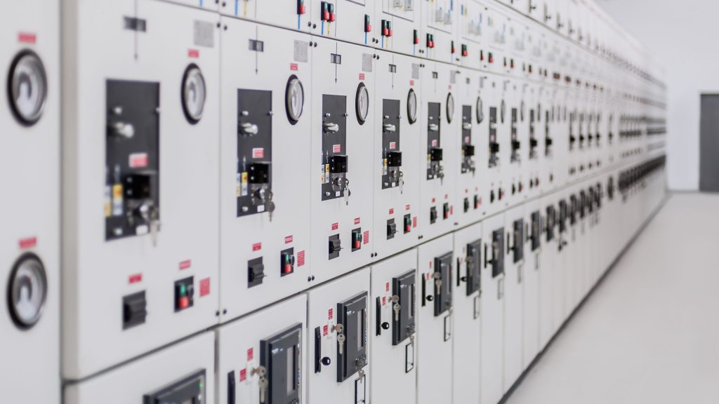 switchgear vs switchboard